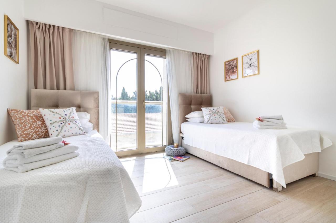 Luxury Three-Bedroom/Terrace Over Old City View Jerusalem Exterior foto