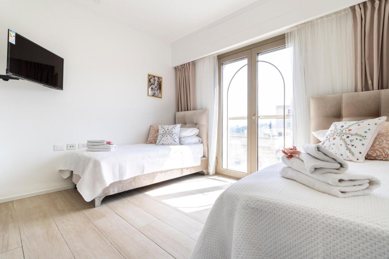Luxury Three-Bedroom/Terrace Over Old City View Jerusalem Exterior foto